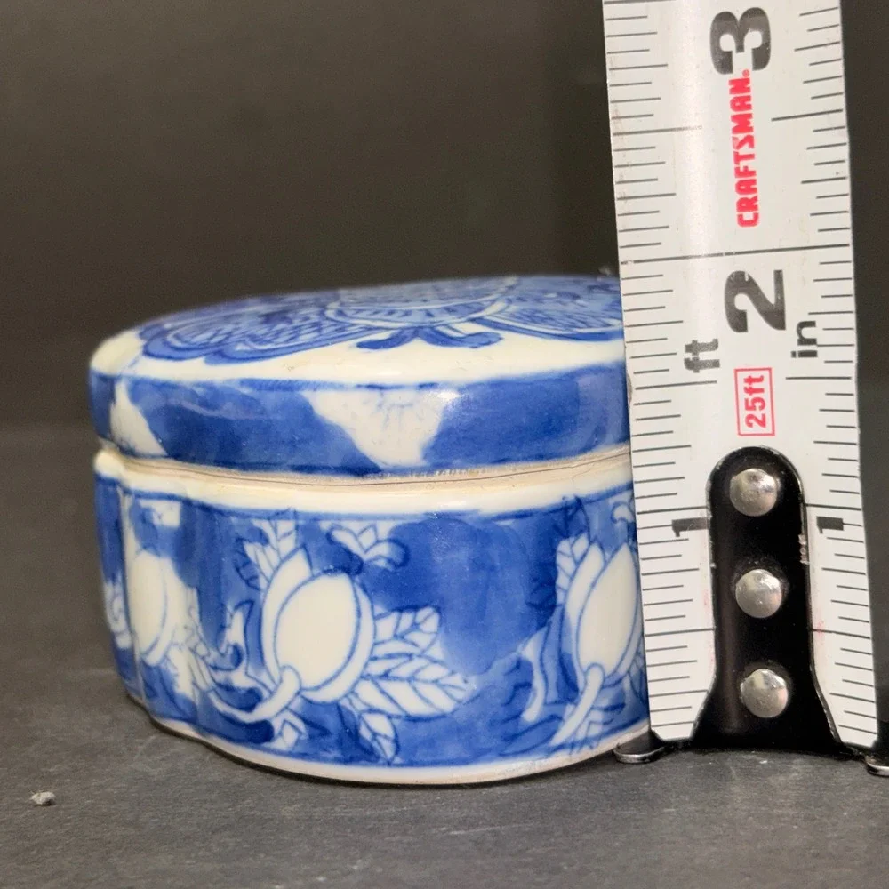 Unbranded blue white